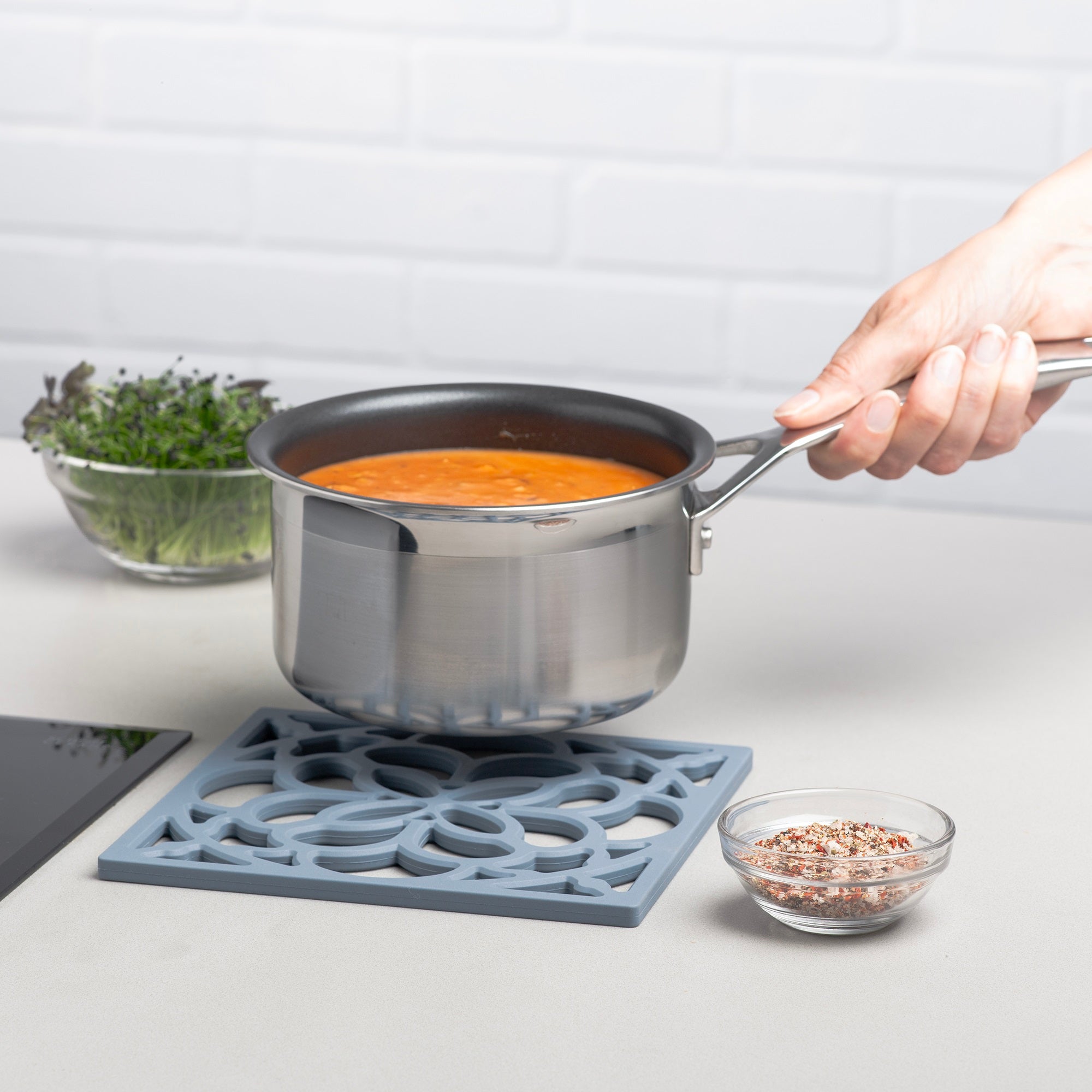 Square Silicone Heritage Hot Mat Trivet, 18cm