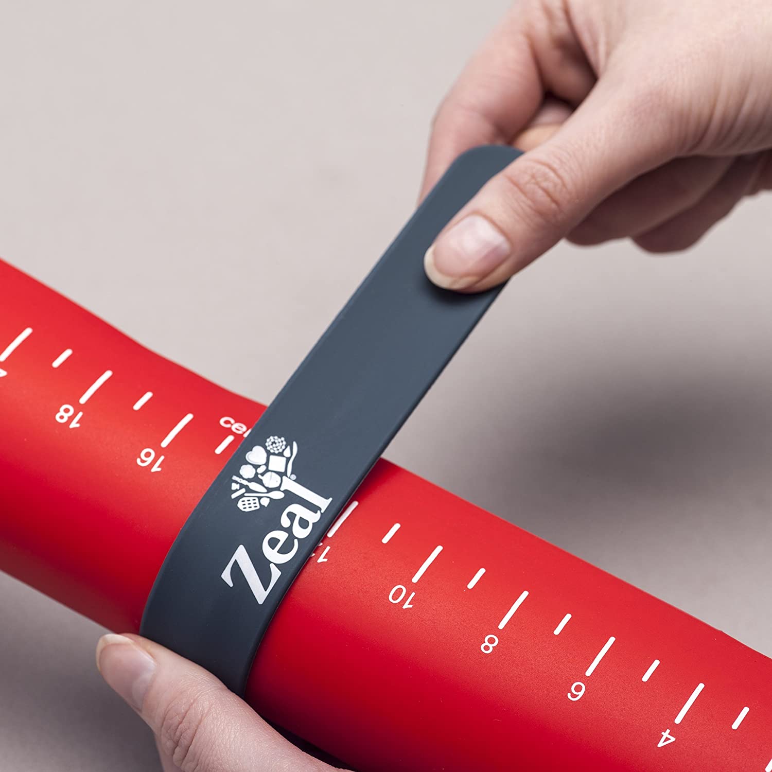 Roll to Bake Silicone Pastry Mat with Measurements