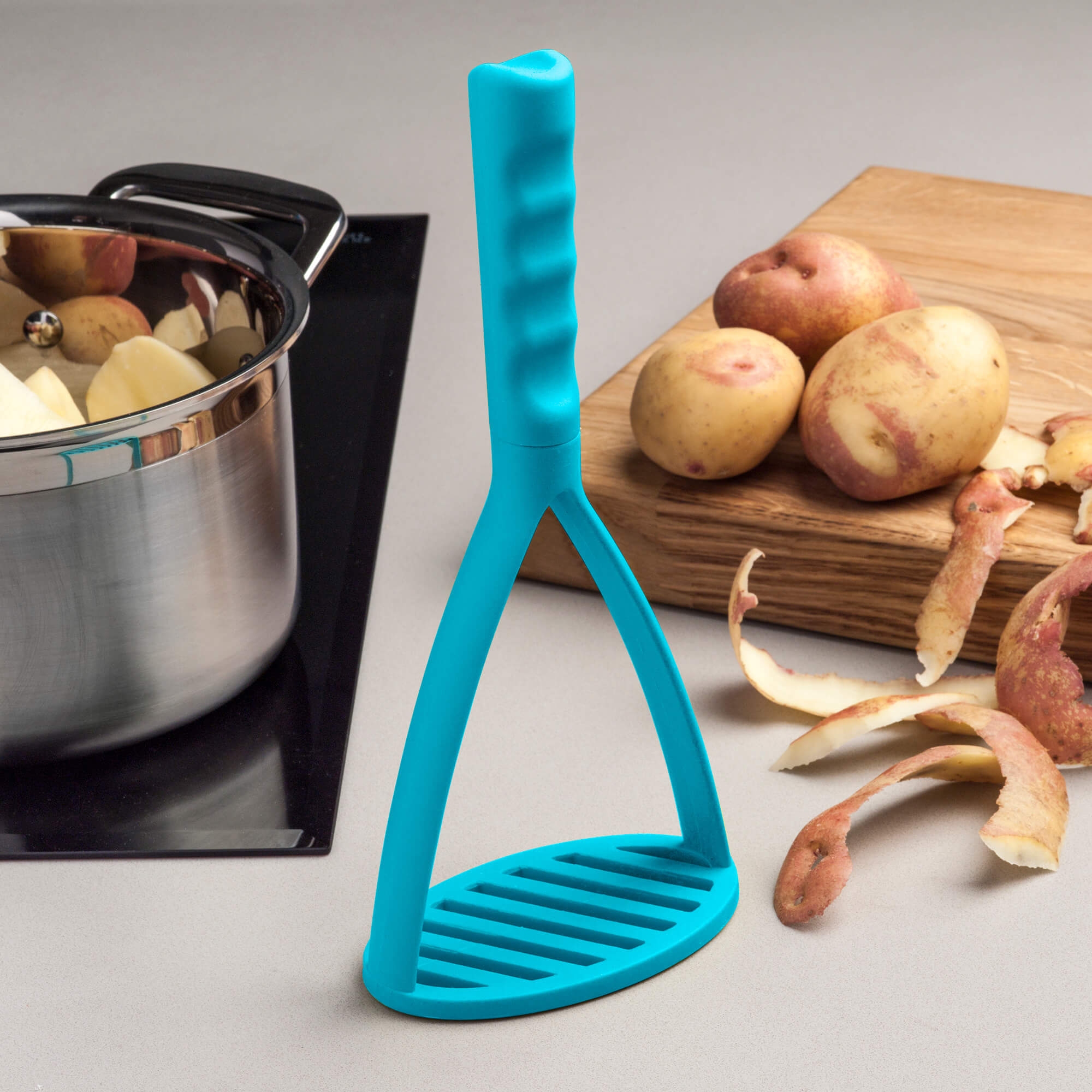 Wave Shape Potato Masher with Premium Silicone-Coated Protects Non-Scratch  Cookware for Smooth Potatoes Pressed - China Kitchenware and Potato Press  price