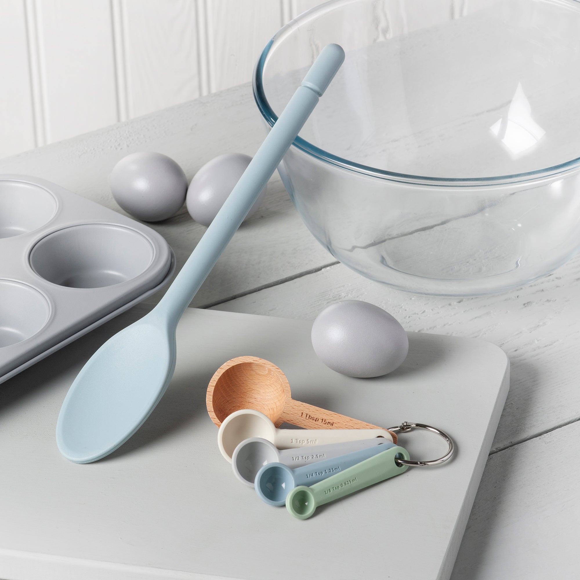Zeal Measuring Spoons & Traditional Spoon Set in Classic Colours