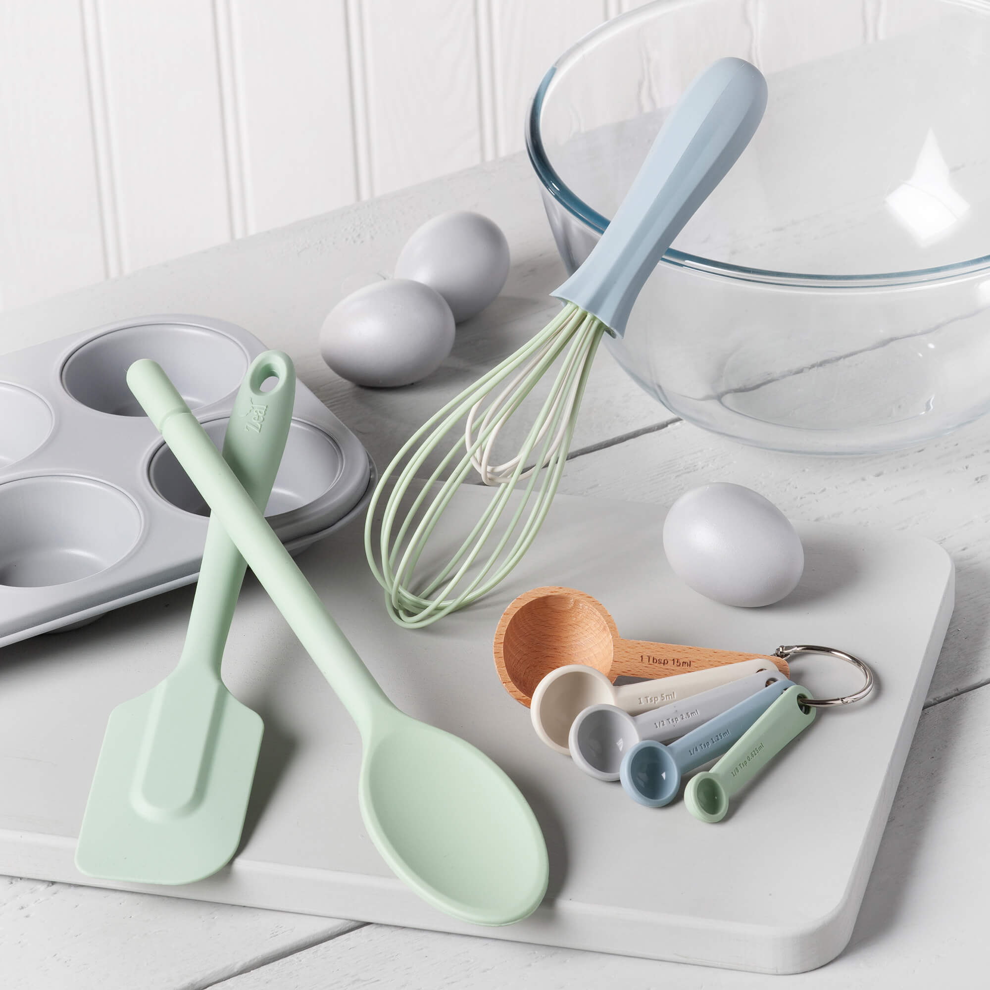 Zeal Silicone Measuring Spoons, Spatula, Traditional Spoon & Whisk Set in Sage Green