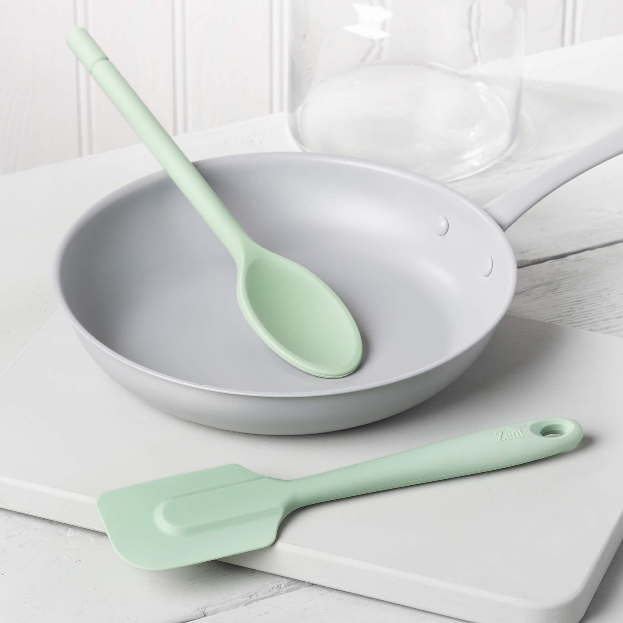 Zeal Silicone Spatula & Traditional Spoon Set in Sage Green