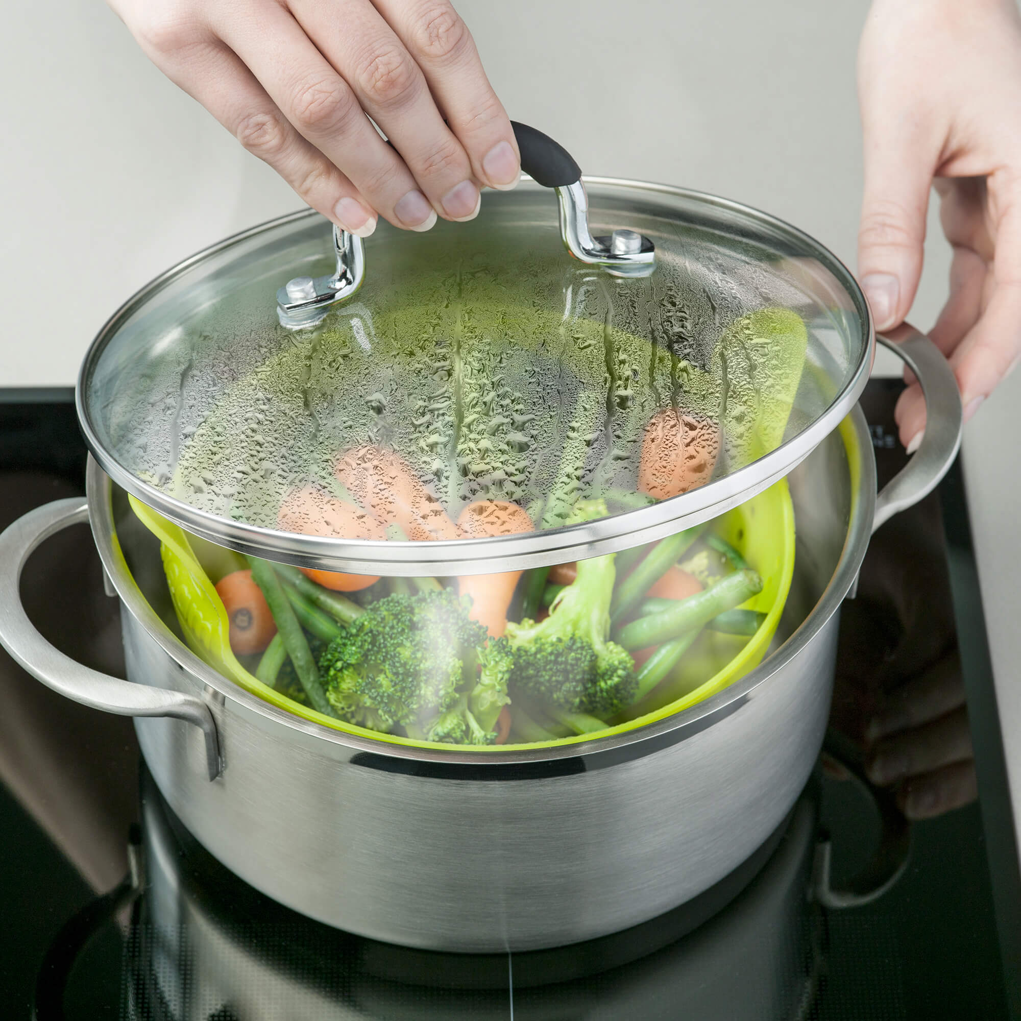 How To Use Silicone Steamer Basket